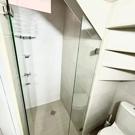 Apartamento Cerca Al Poblado Medellín Exterior foto