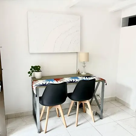 Apartamento Cerca Al Poblado Medellín Exterior foto